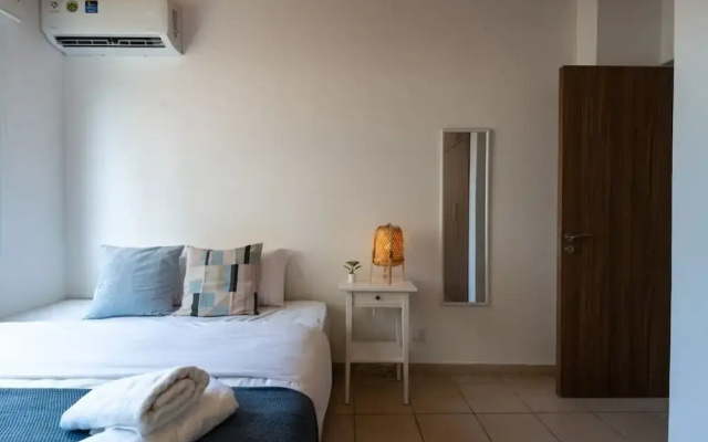 Laurel 2-BR Apt. & Balcony in Larnaca