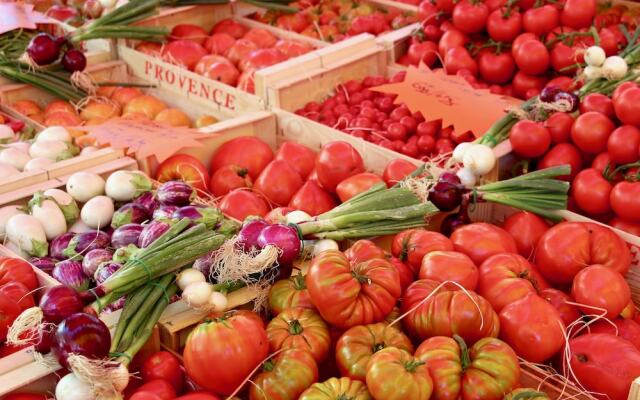 Riviera Standing Appartement La Couronne Premium, vue mer