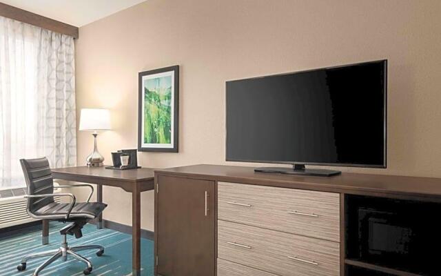 La Quinta by Wyndham Clovis CA