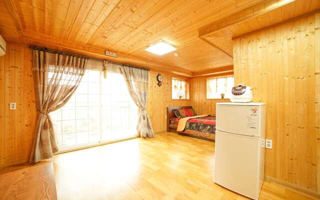 Ganghwa Donggeom Pension