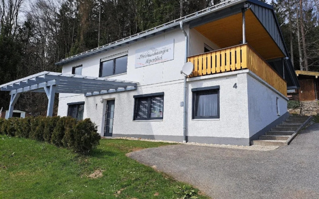 Ferienwohnungen Alpenblick