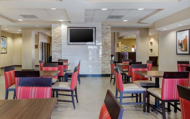 Comfort Inn & Suites SW Houston Sugarland