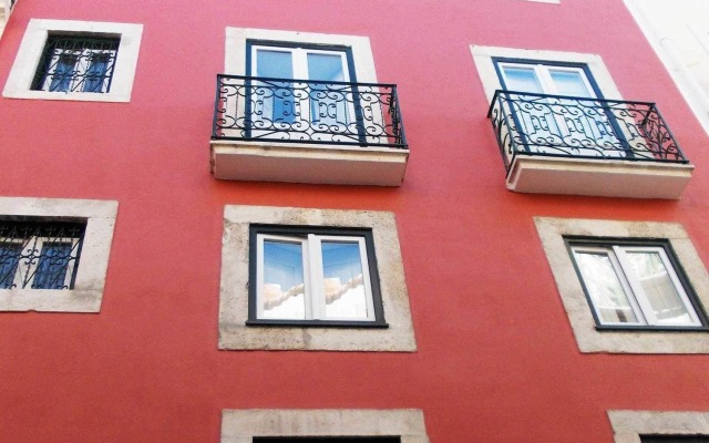 Contemporary by Apartments Alfama