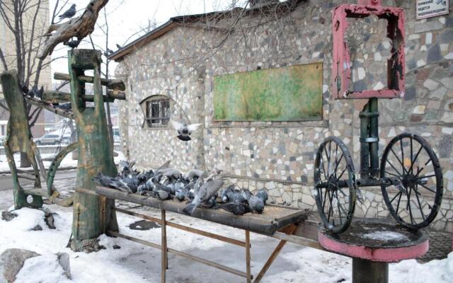 5 Rooms Hostel Almaty