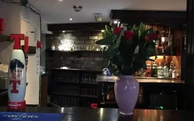Bridge Inn