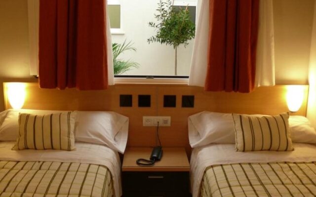 Hostal Albero by eme hoteles