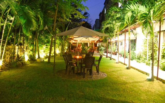 Royal Palms Luxury Rental Apartments