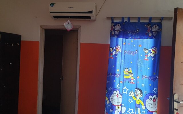 Lautze Residence