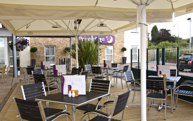 Premier Inn Bristol Cribbs Causeway - M5 J17