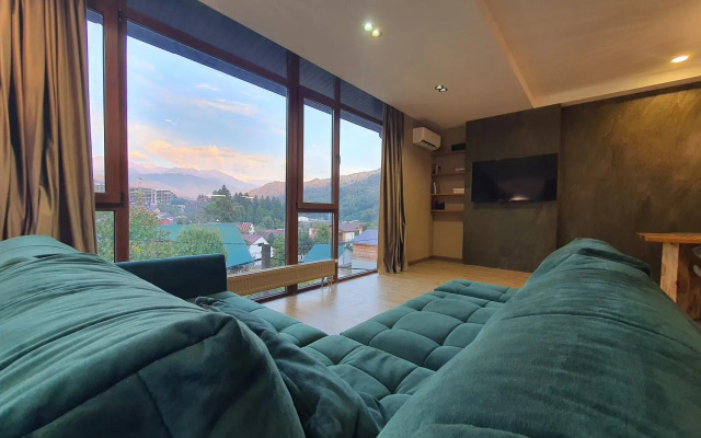 Апартаменты Жить в Горах на улице Турчинского 89