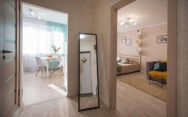 Apartments on Podvoysky street 15