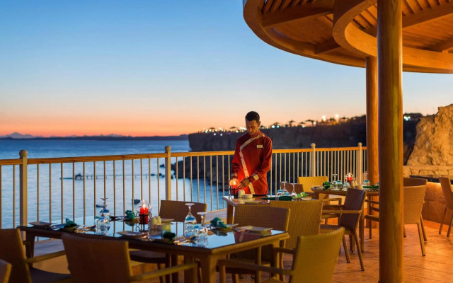 SENTIDO Reef Oasis Aqua Park Resort