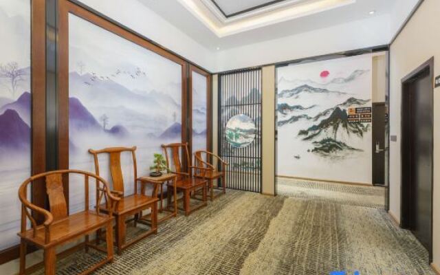 Zijin No.1 Hotel(Wanda Plaza, Guanshan lake, Guiyang)