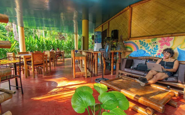 Water To Forest Ecolodge