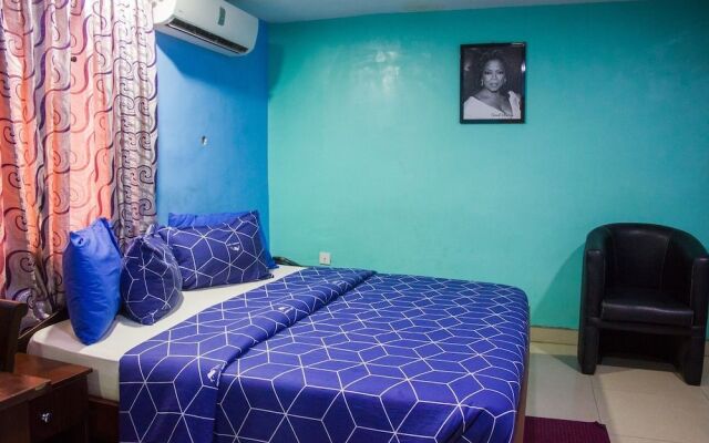 November 5 Hotel Lagos
