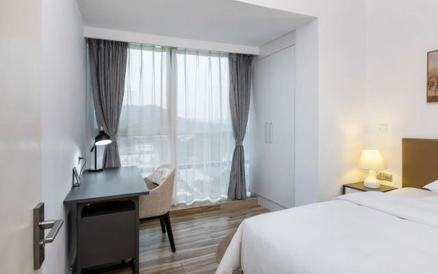 Golden Central Serviced Residence Shenzhen (Upper Hills)