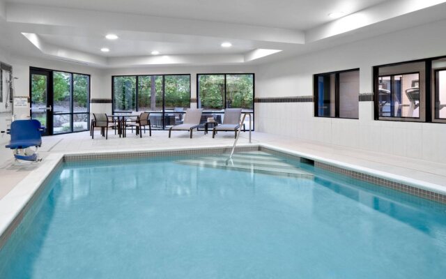 Courtyard by Marriott Raleigh North/Triangle Town Center