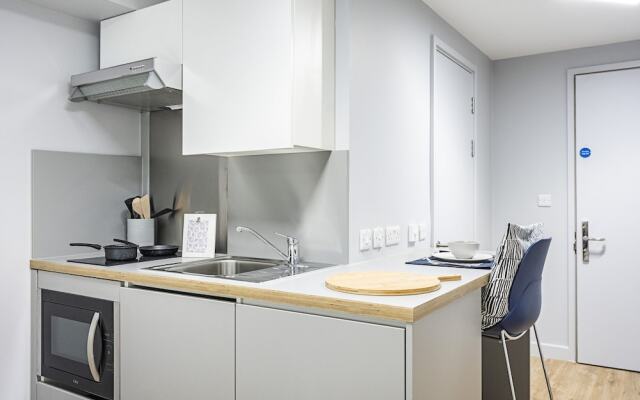 Magnificent Rooms Studios And Apartments