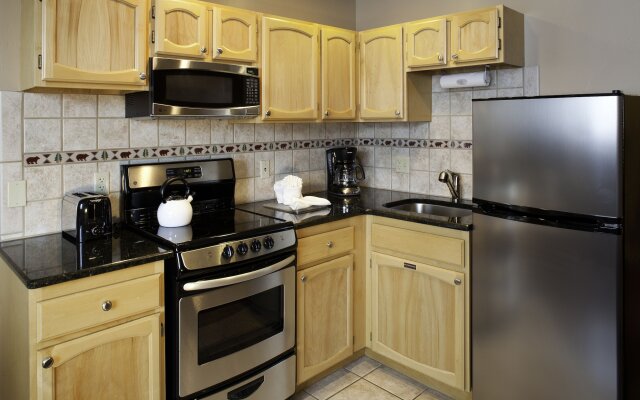 Legacy Vacation Resorts - Steamboat Hilltop