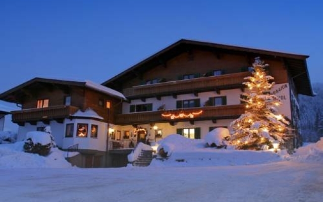 Foidl Pension