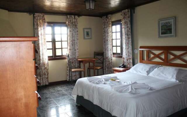 Hotel Ninho do Falcao