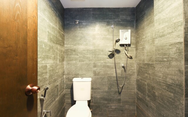 Madras Hotel by OYO Rooms