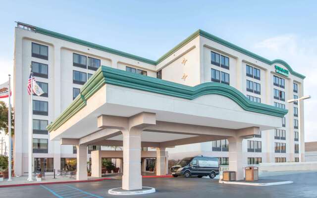 Hampton Inn Los Angeles Airport, CA