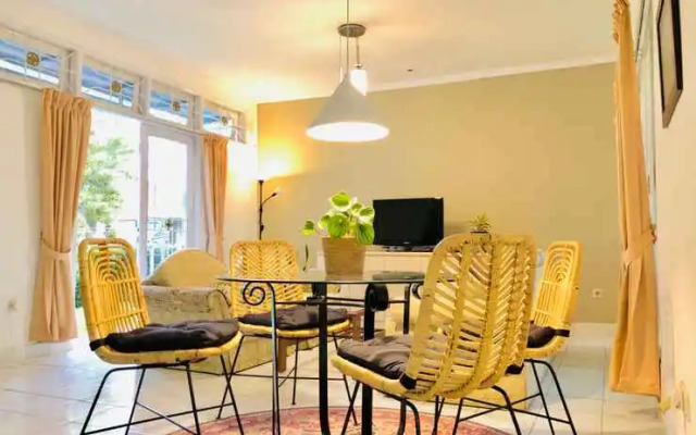 Woodhill Villa Kota Bunga by Citrus House