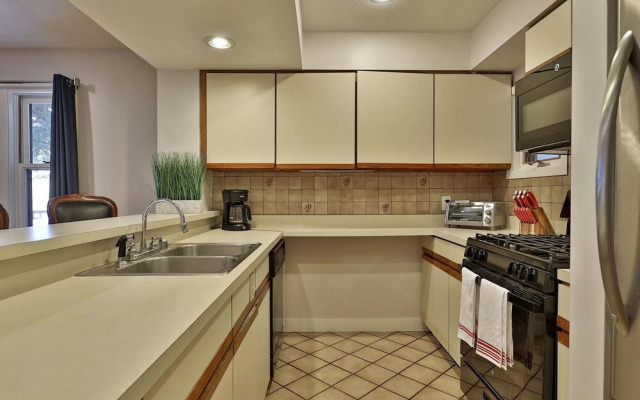 Fox Hollow Village by Killington Vacation Rentals