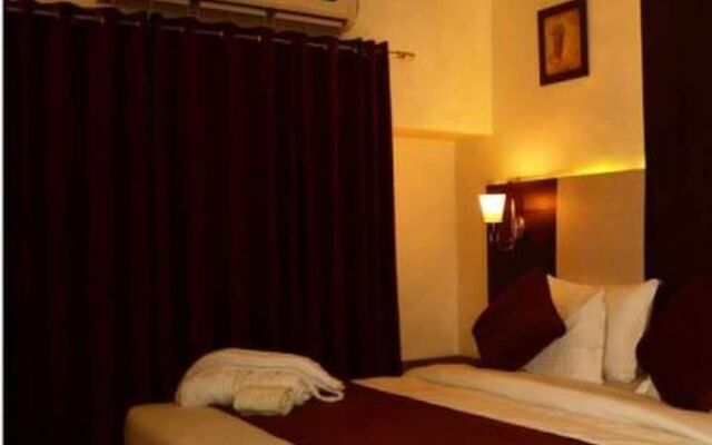 Hotel Anushree