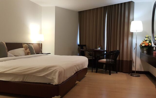 Royal Diamond Hotel