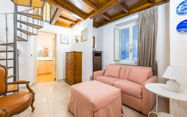 Homely City Apartment by Wonderful Italy