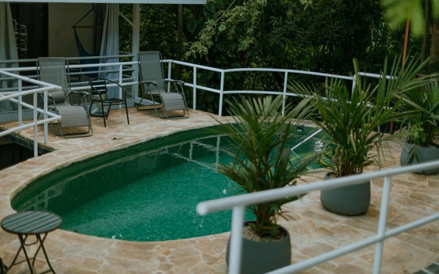Val Hotel