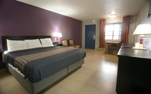 Texas Inn Aiport McAllen