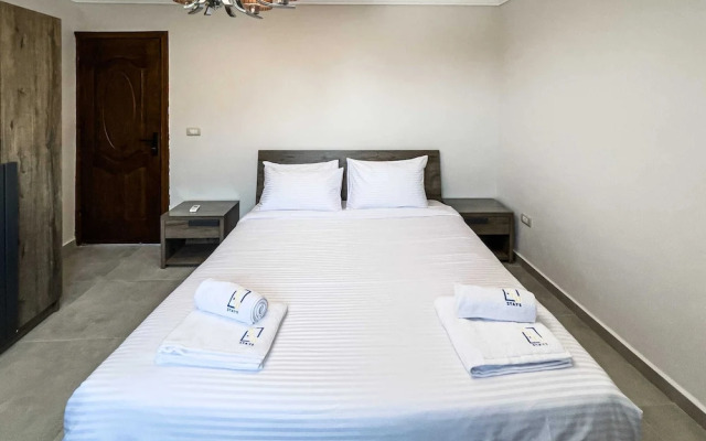 Xuru Stays I Elegant & Modern 3 BDR Apt. @ Heliopolis