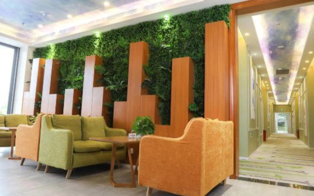 LocaJoy Theme Hotel