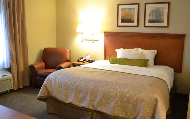 Candlewood Suites Kalamazoo Se, an IHG Hotel