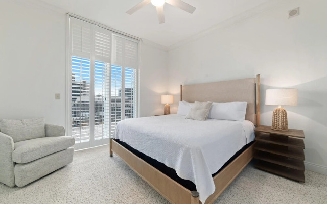 Mediterranean West 302