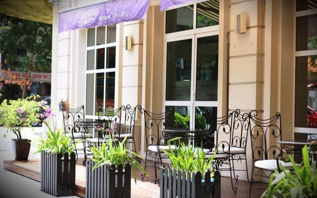 Mercure Hanoi La Gare