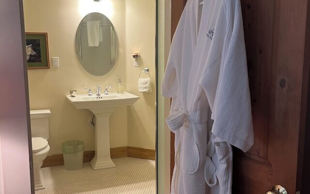 Gable House Bed & Breakfast Inn