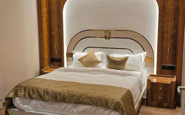 Hotel Parth