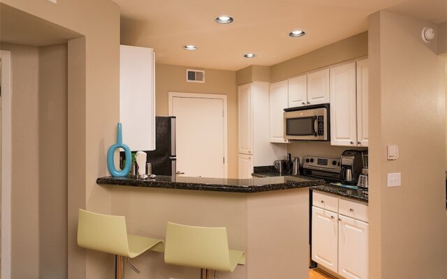 Phoenix Palms 2 BR by Casago