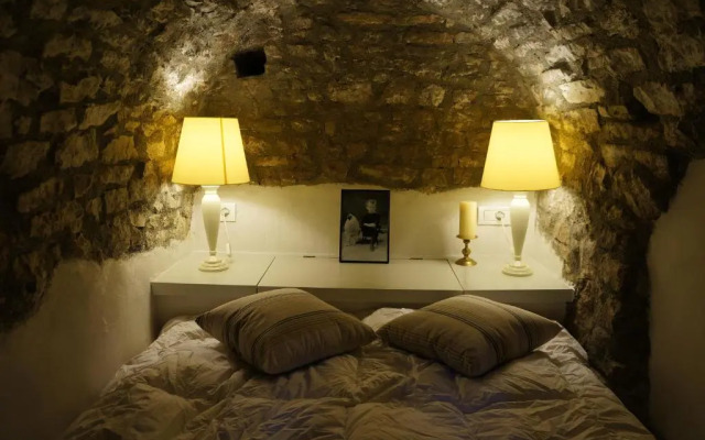 Les Villas de Qeparo