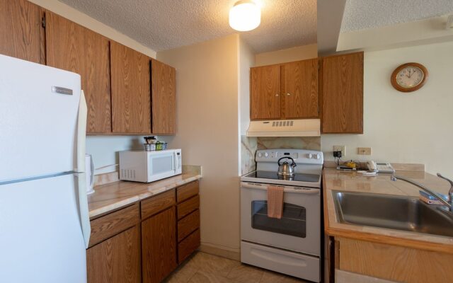Waikiki Sunset Suite 2404