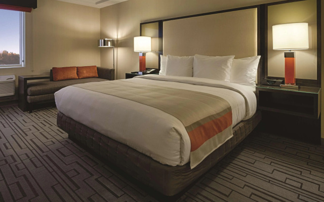 DoubleTree by Hilton Hotel Bristol, Connecticut