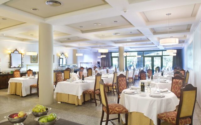 Parador De Cangas De Onis
