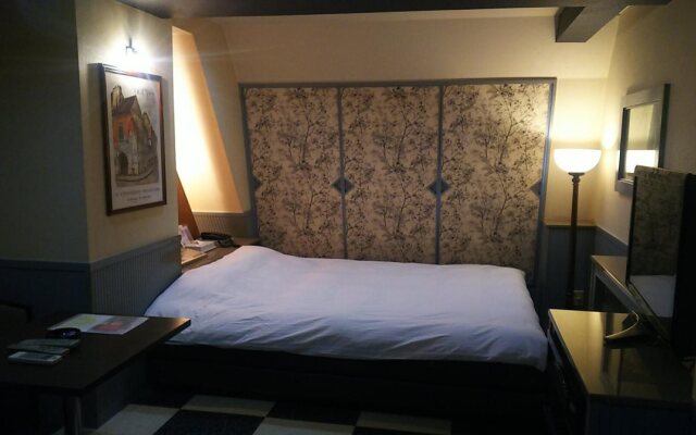 Hotel Sting