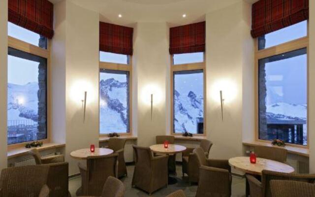 3100 Kulmhotel Gornergrat