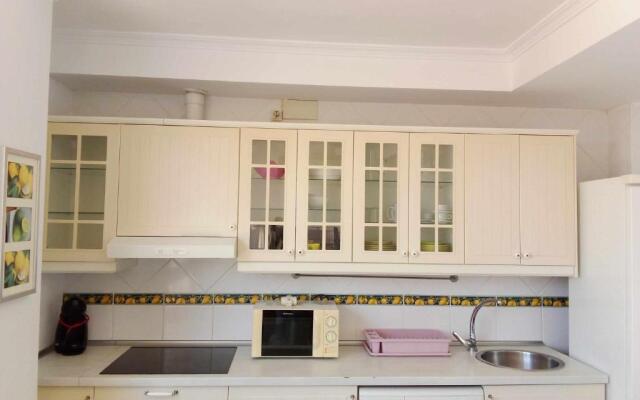 Apartamento de 1 dormitorio en calle Vela