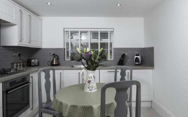 Firlands Lodge